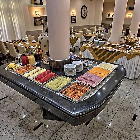 Hotel Da Vinci 塞拉内格拉 外观 照片